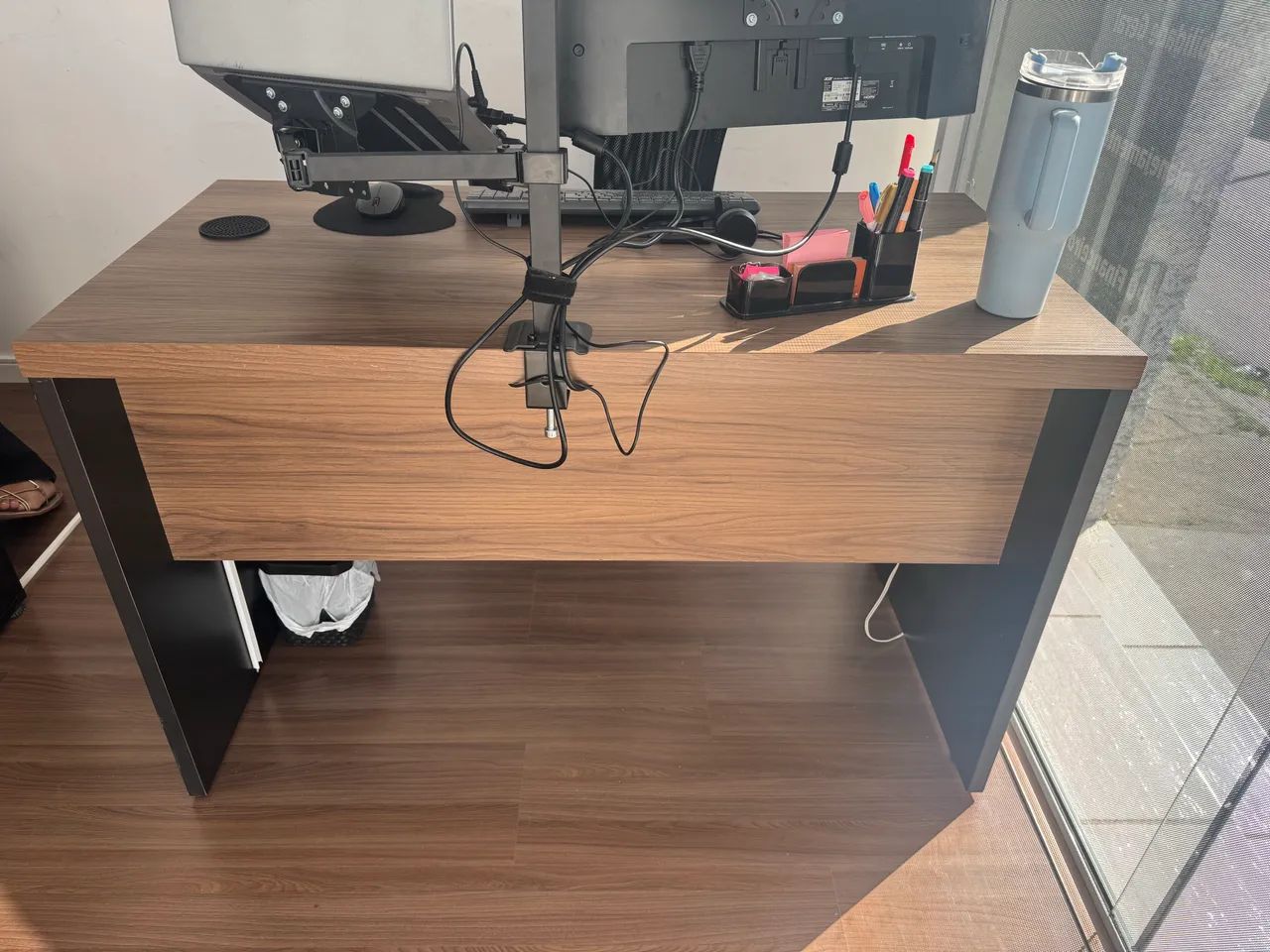 Mesa de escritório - Foto 2