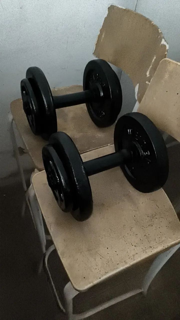MUSCULAÇÃO HALTERES  - Foto 4