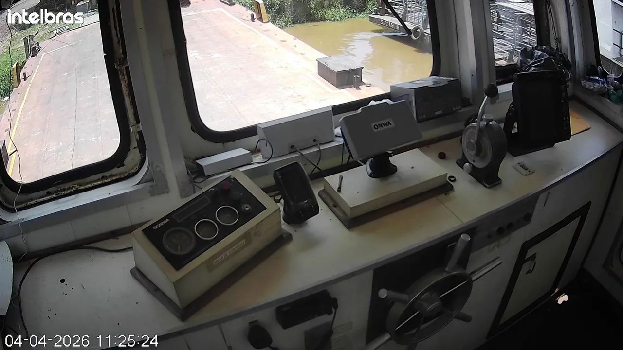 Ferry, balsa, chata - Foto 3