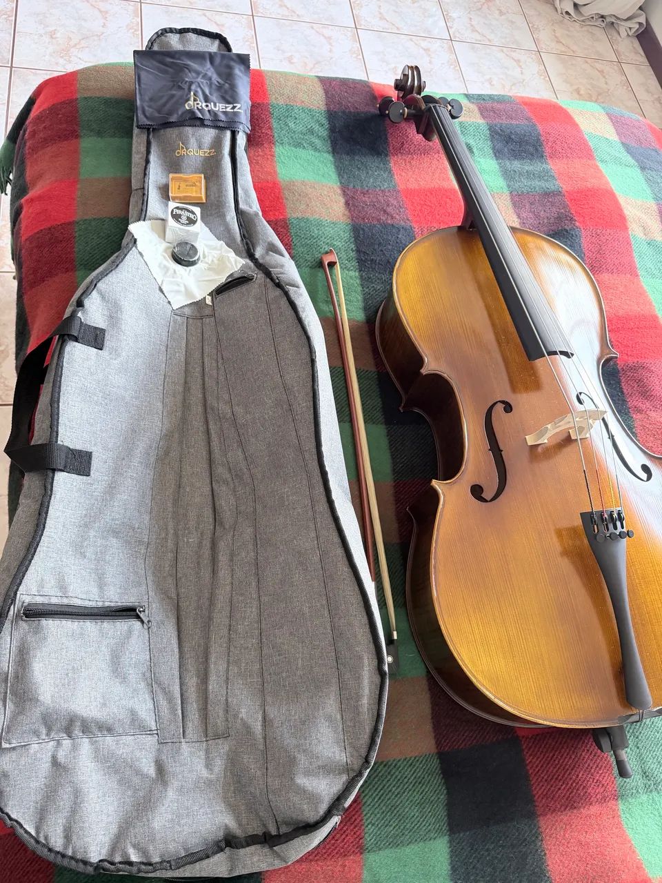 Violoncelo Semi Profissional Orquezz Strad 4/4 - Foto 3
