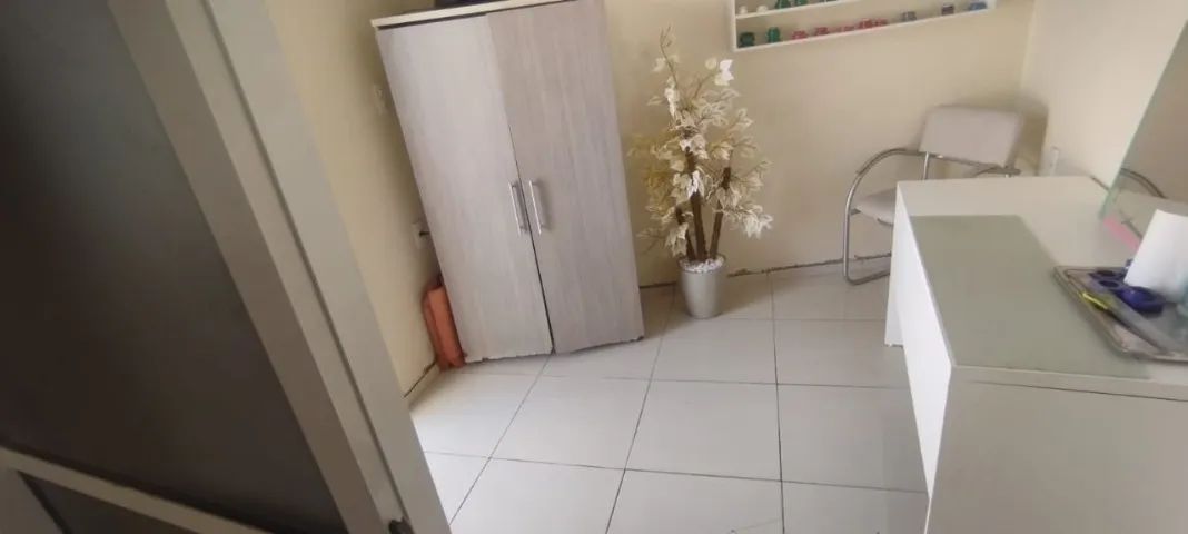 ALUGO ESPAÇO ÓTIMA LOCALIZAÇÃO - Foto 2