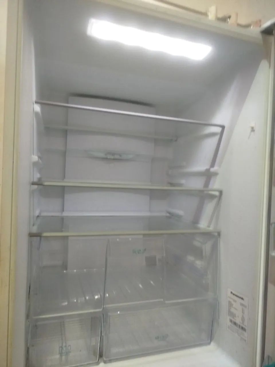 Geladeira aPanasonic ( peças) - Foto 4