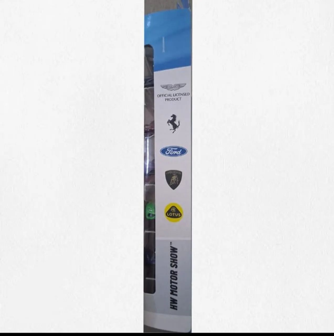 Hot Wheels 5 Pack HW Motor Show com Ferrari  - Foto 5