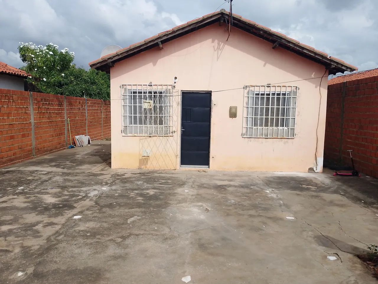 Vendo uma casa - Foto 2