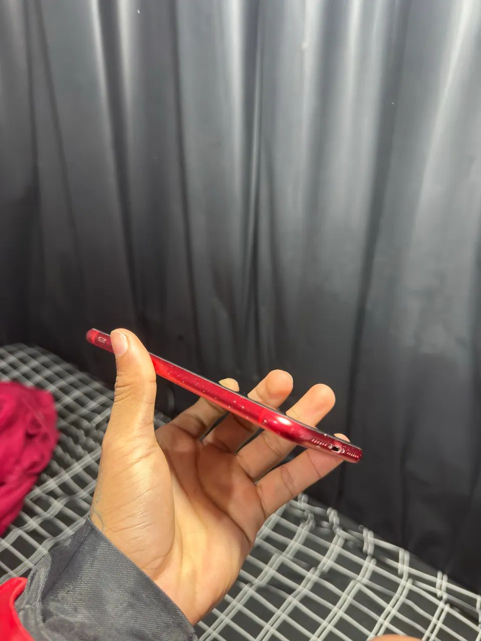 iPhone 11 red impecável  - Foto 4