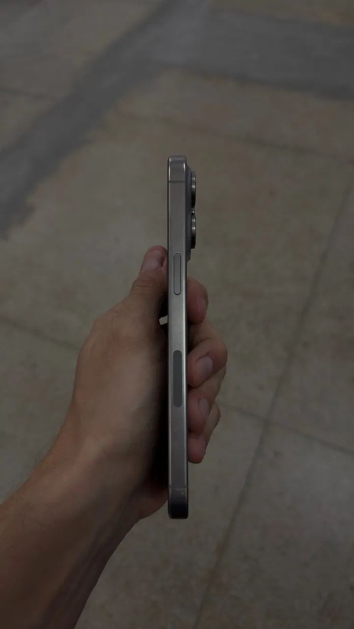 iPhone 15 Pro Max 256GB - Foto 3