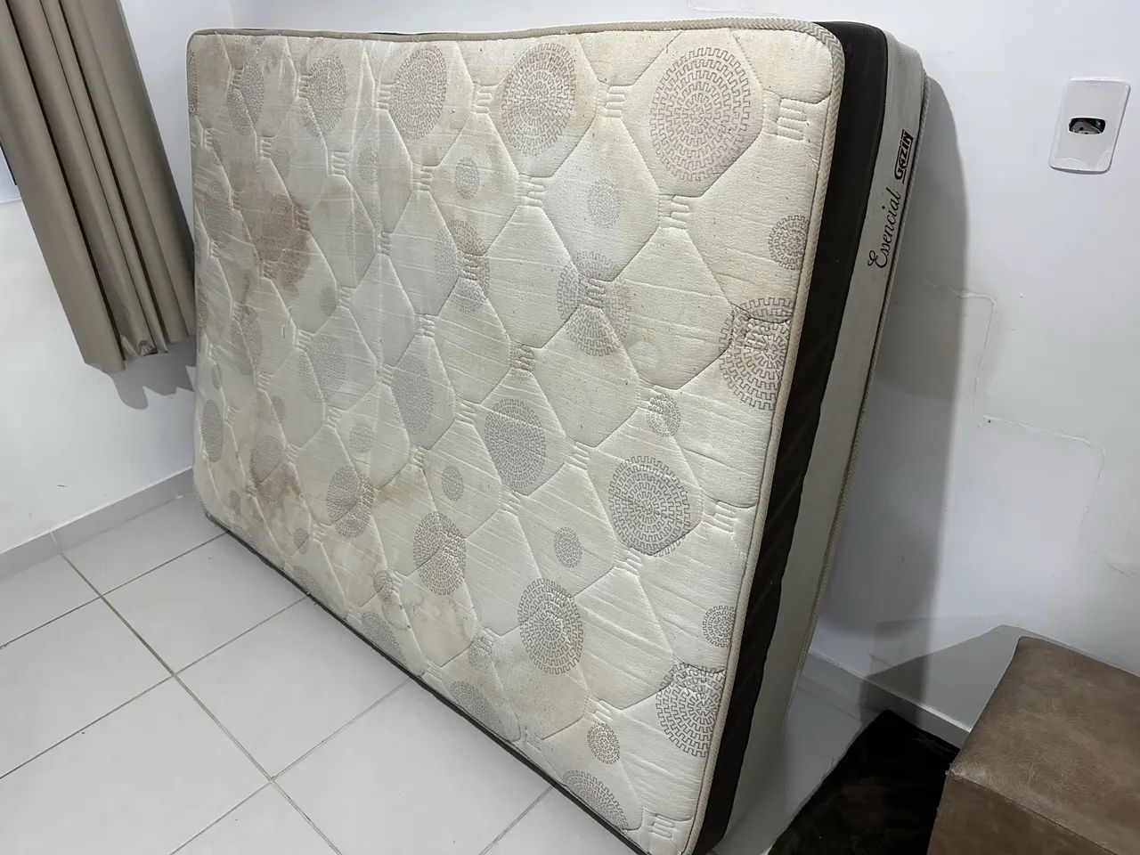 Colchão de Casal de Molas com Pillow Top