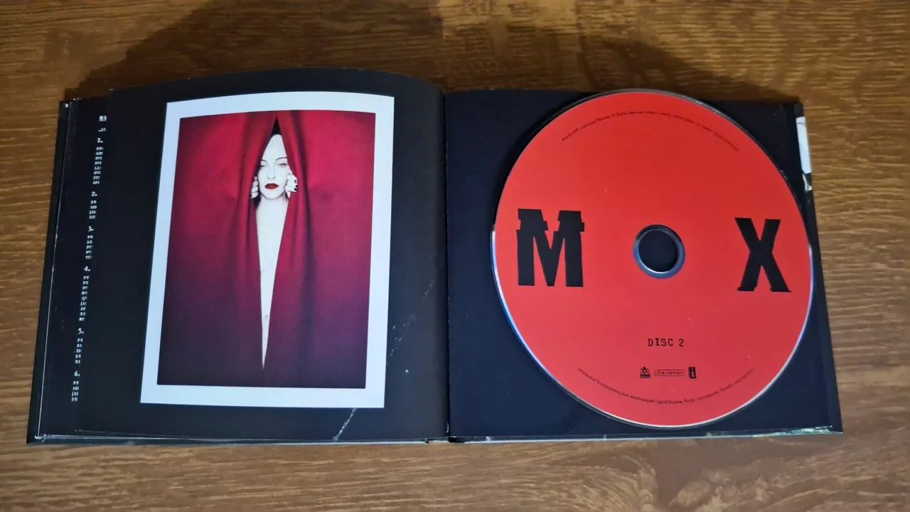 Madame X deluxe - Madonna (importado) - Foto 4