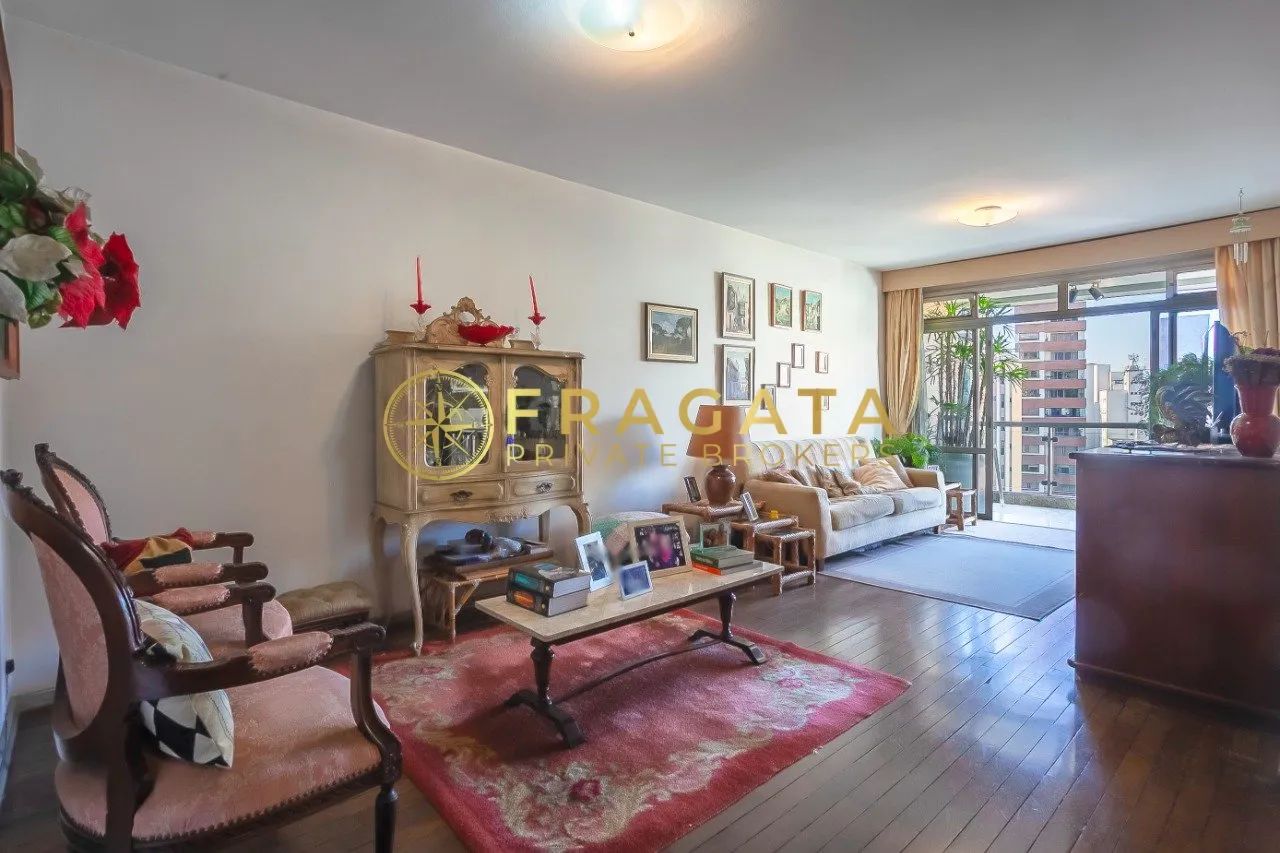 Apartamento á venda com 150m², 3 dormitórios e 2 vagas em Higienópolis/SP