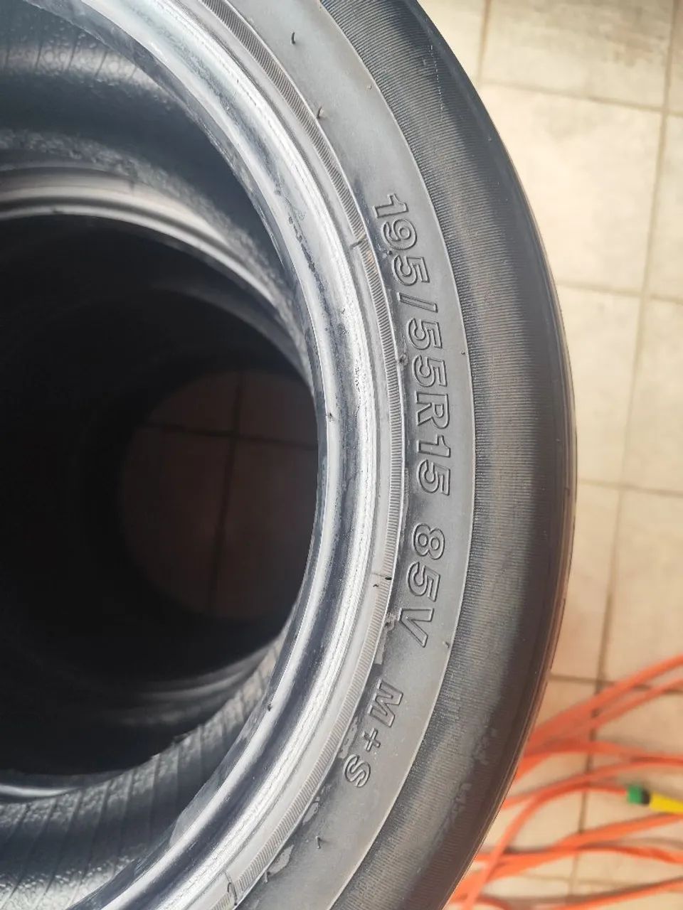 Pneus aro 15 carro  - Foto 3