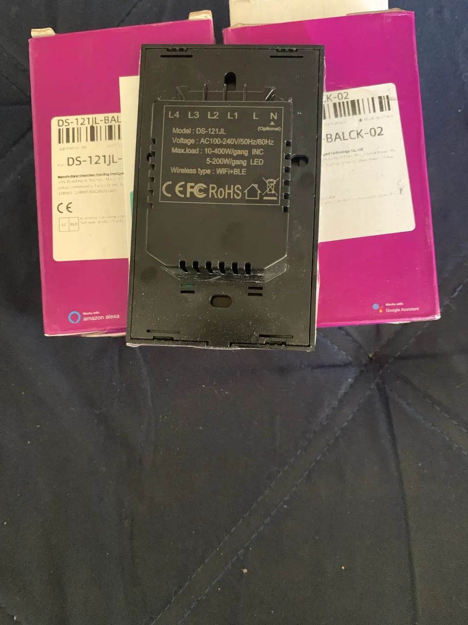 Interruptor Wi-Fi/ Bluetooth 4x2 2 sessões preto  - Foto 2