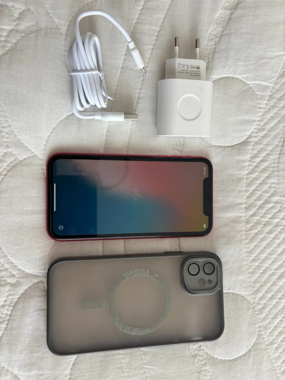iPhone 11 Red - Foto 3