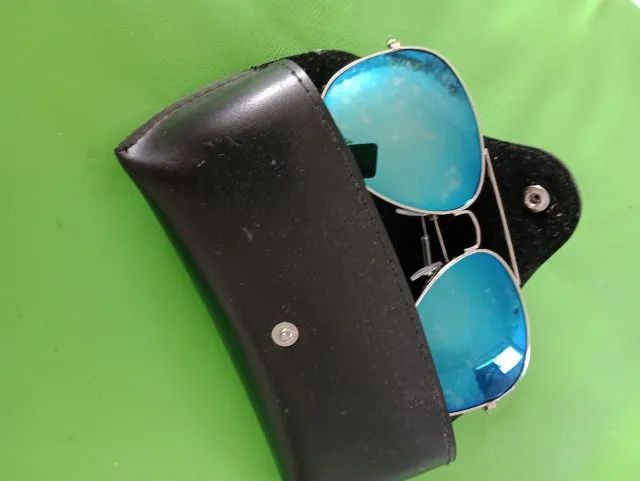 Oculos de sol Ray Ban e oculos lente azul  - Foto 4