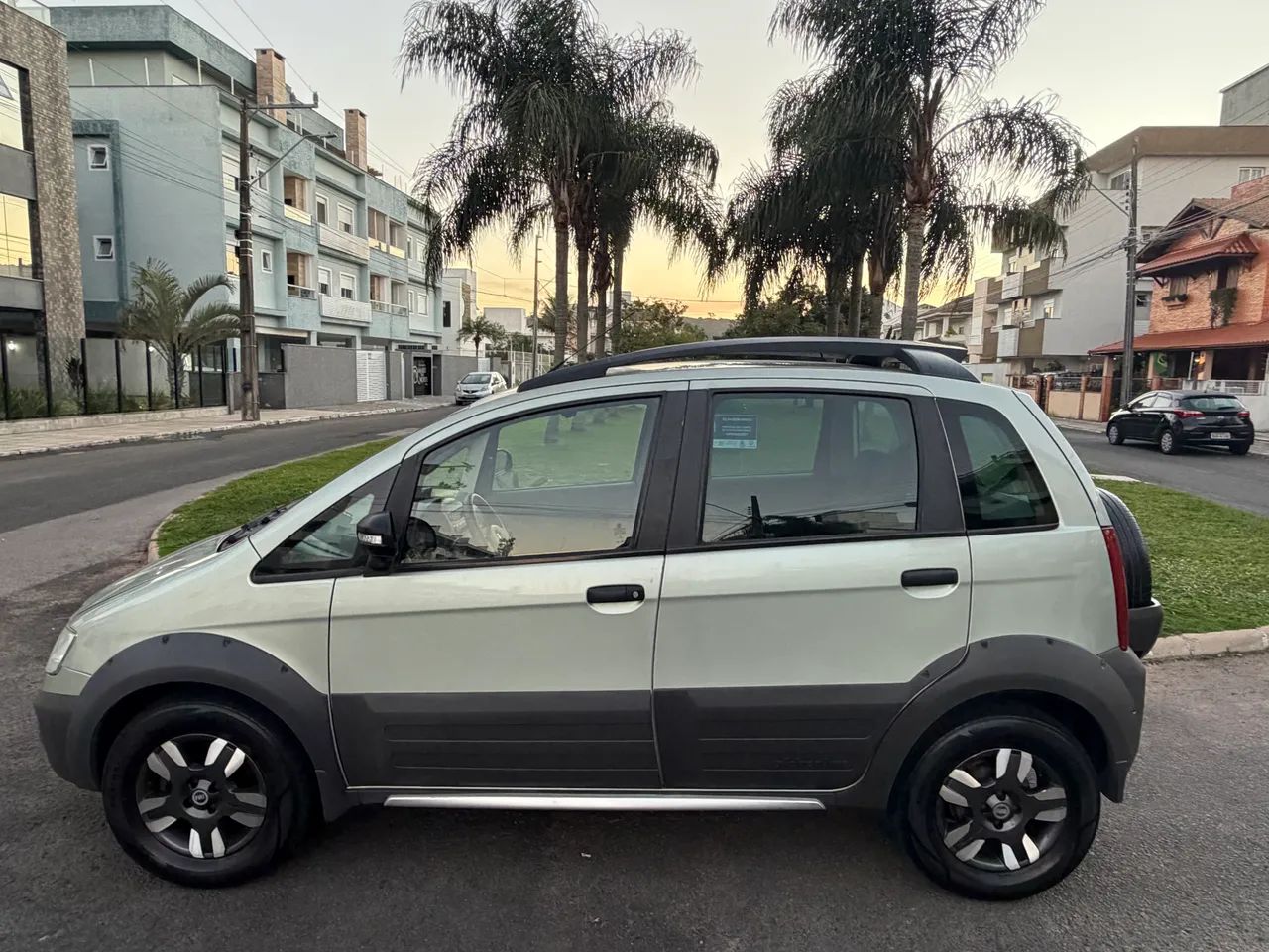 Fiat Idea Advent./ Adv.locker 1.8 MPI Flex 5P 2008 - Foto 3