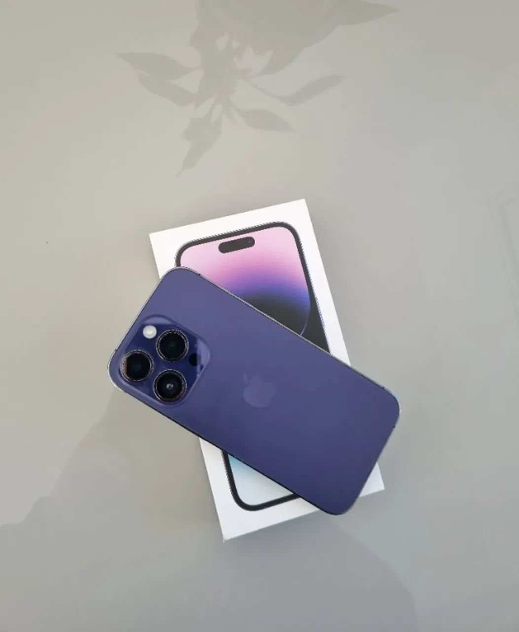iPhone 14 Pro 256GB Roxo