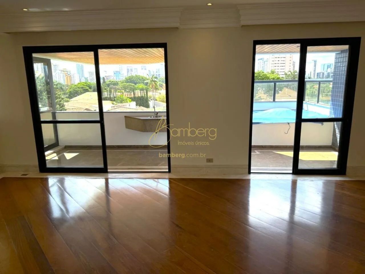 Apartamento no Brooklin com churrasqueira e piscina na varanda - Foto 4