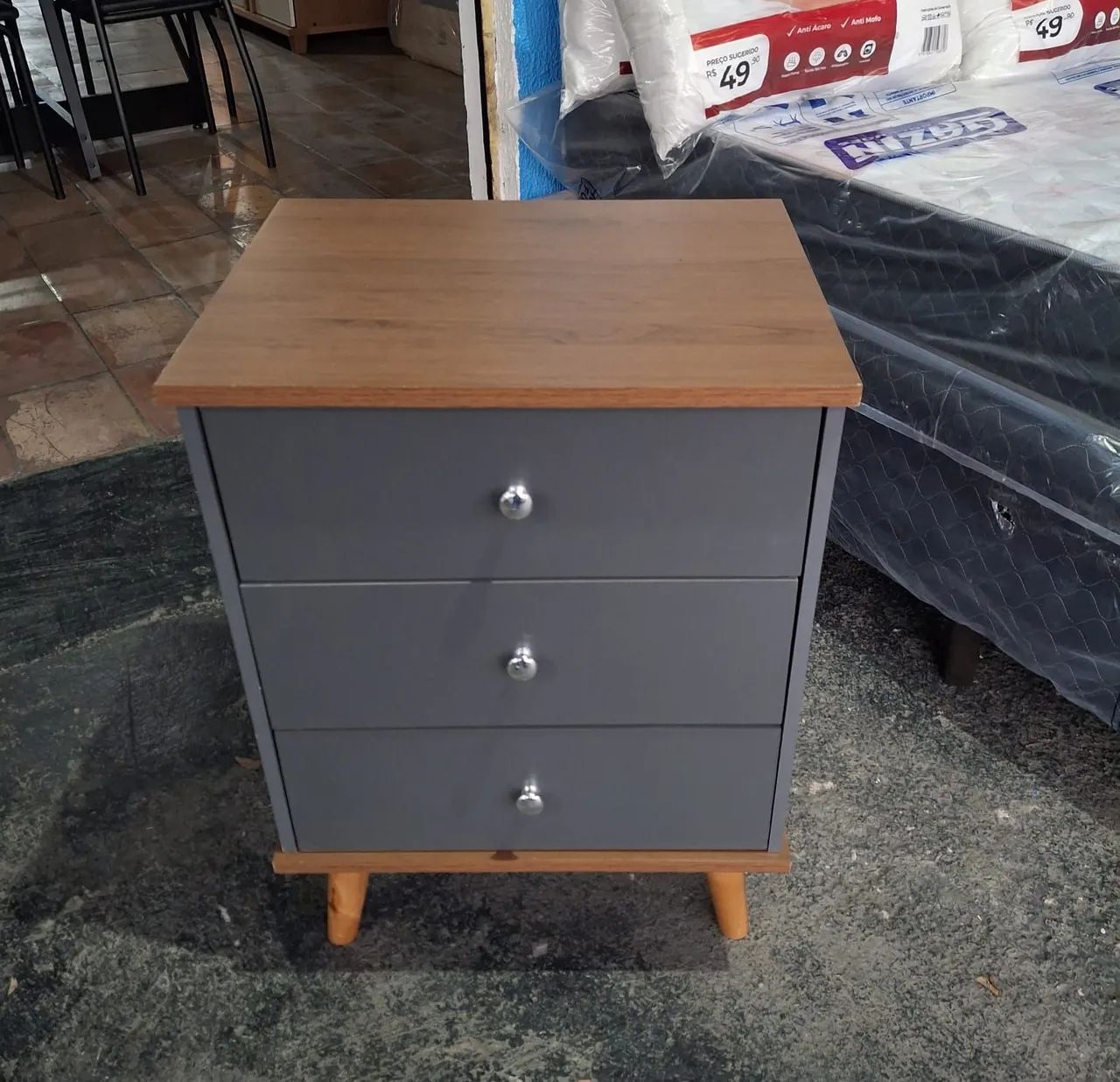 Vende se 