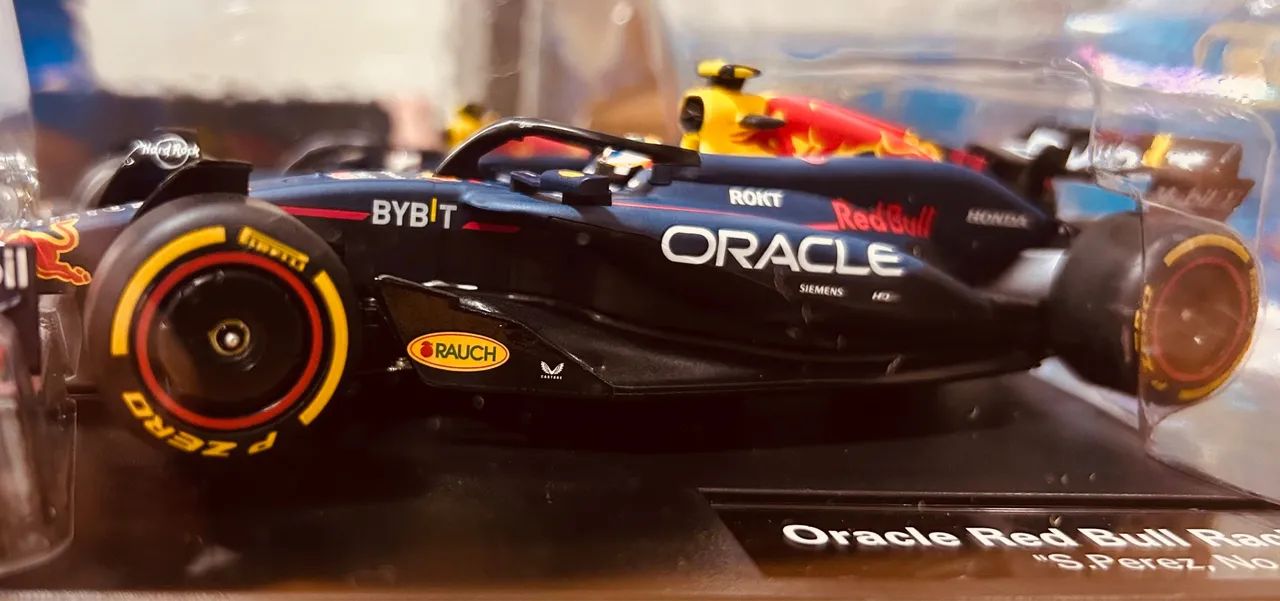 Carrinho F1 Carrera Evolution Red Bull RB20 - Foto 4