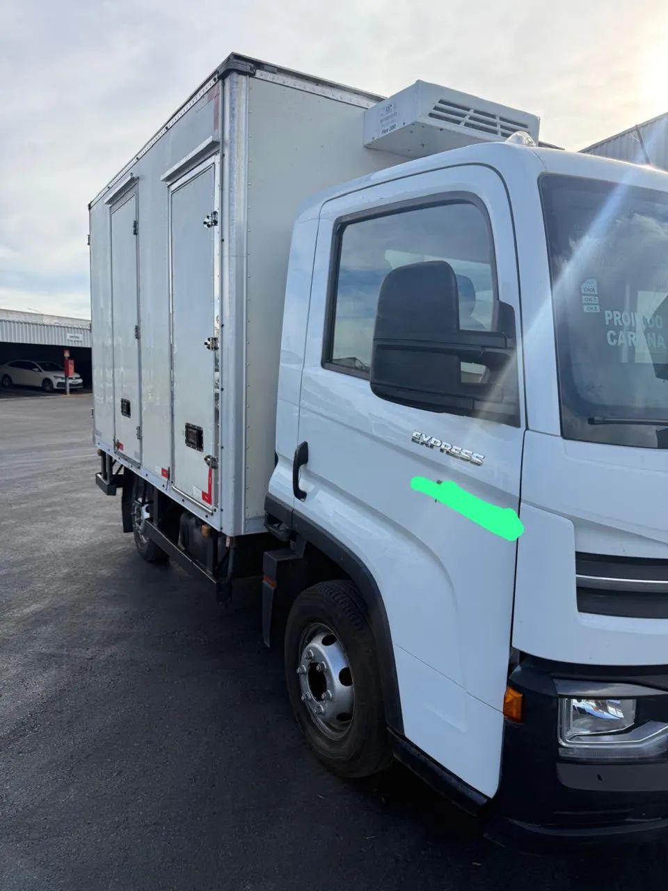 Volkswagen express baú  - Foto 4