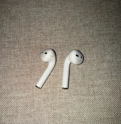 Par de AirPods Apple (original)