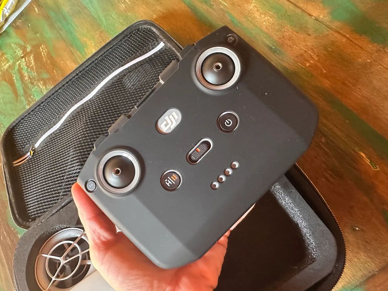 Drone DJI Neo excelente estado  - Foto 4