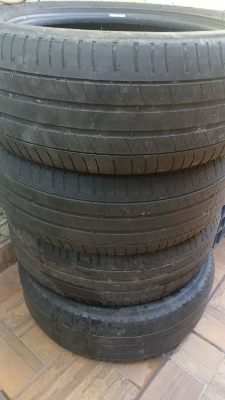 Pneus 