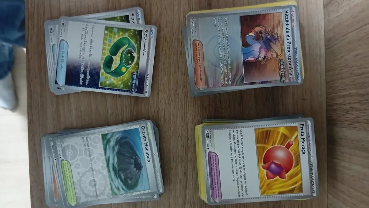 Pacote com 1100 cartas pokémon - Foto 4