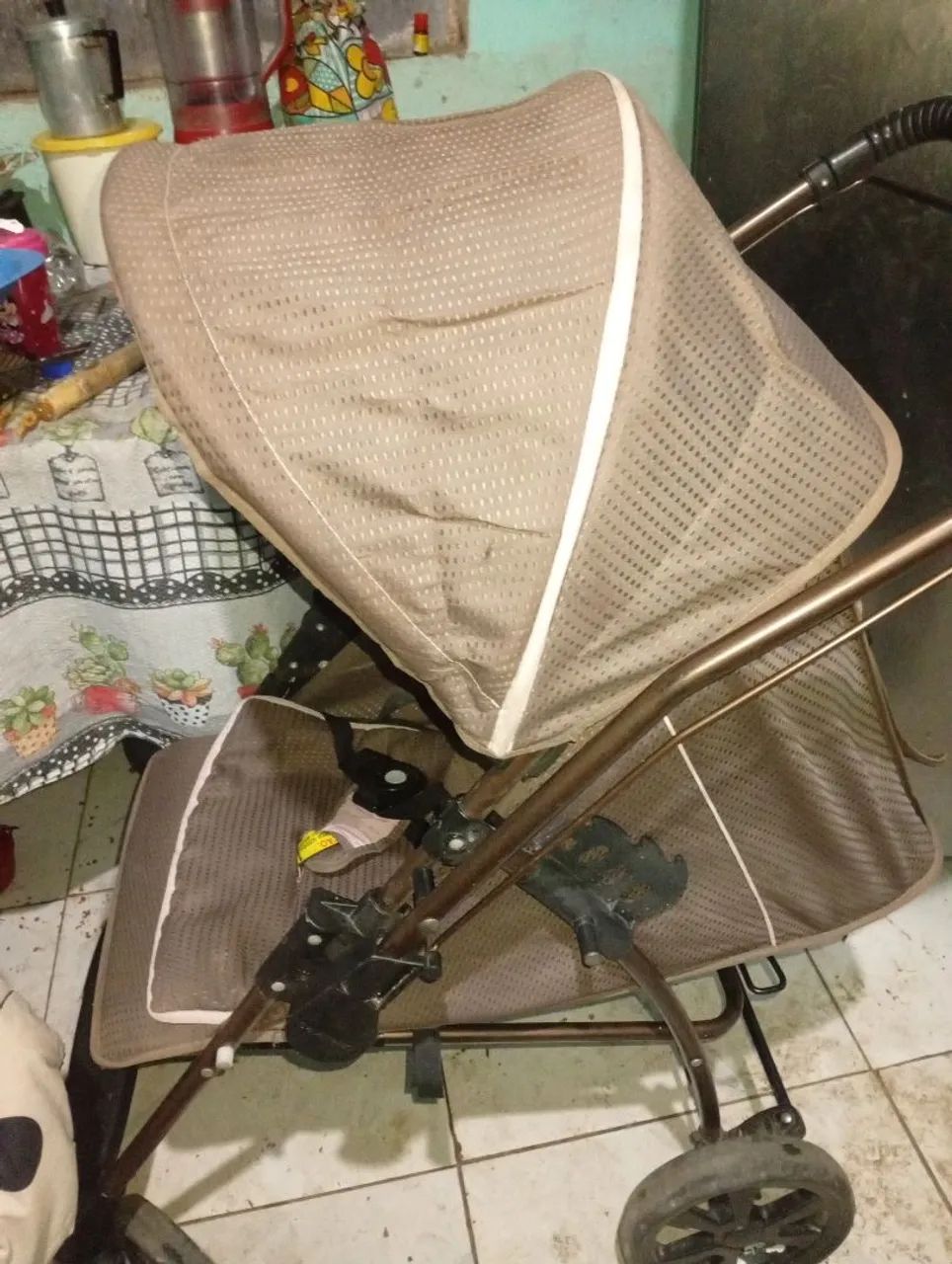 Carrinho de bebê em bom estado 