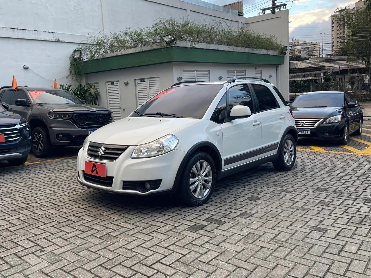 Suzuki SX4 2.0 16V 145cv 4WD 5P Aut. 2013 - Foto 12