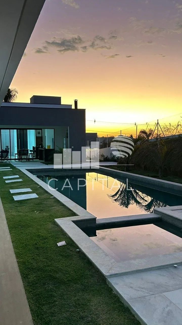 Casa Para Venda Em Itu Com 4 Quartos e 6 Banheiros Com 393m². - Foto 3