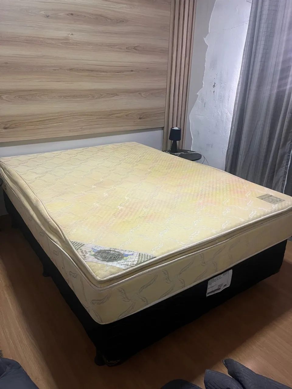 Vendo Cama box Conjunto