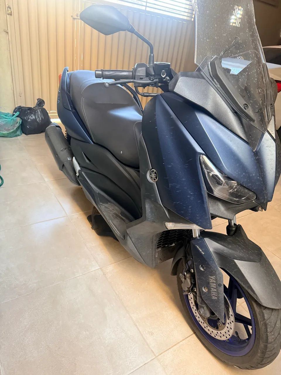 Vendo xmax 250 em perfeito estado - Foto 2