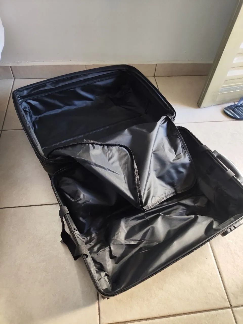 Mala preta para viagem 10kg - Foto 3