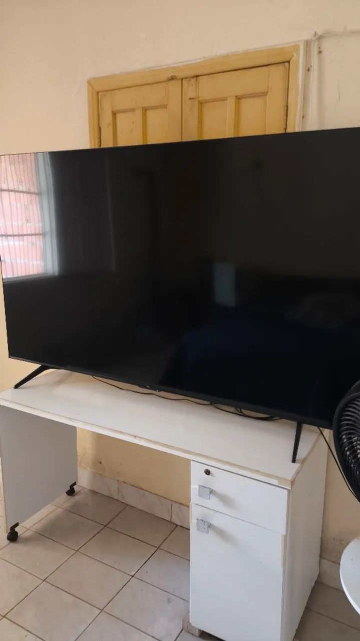 Smart TV TCL P7K 75" Seminova - Foto 3