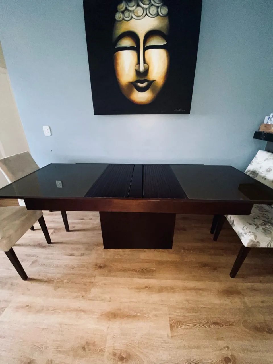 Mesa Extensível de Madeira + 4 Cadeiras  - Foto 3