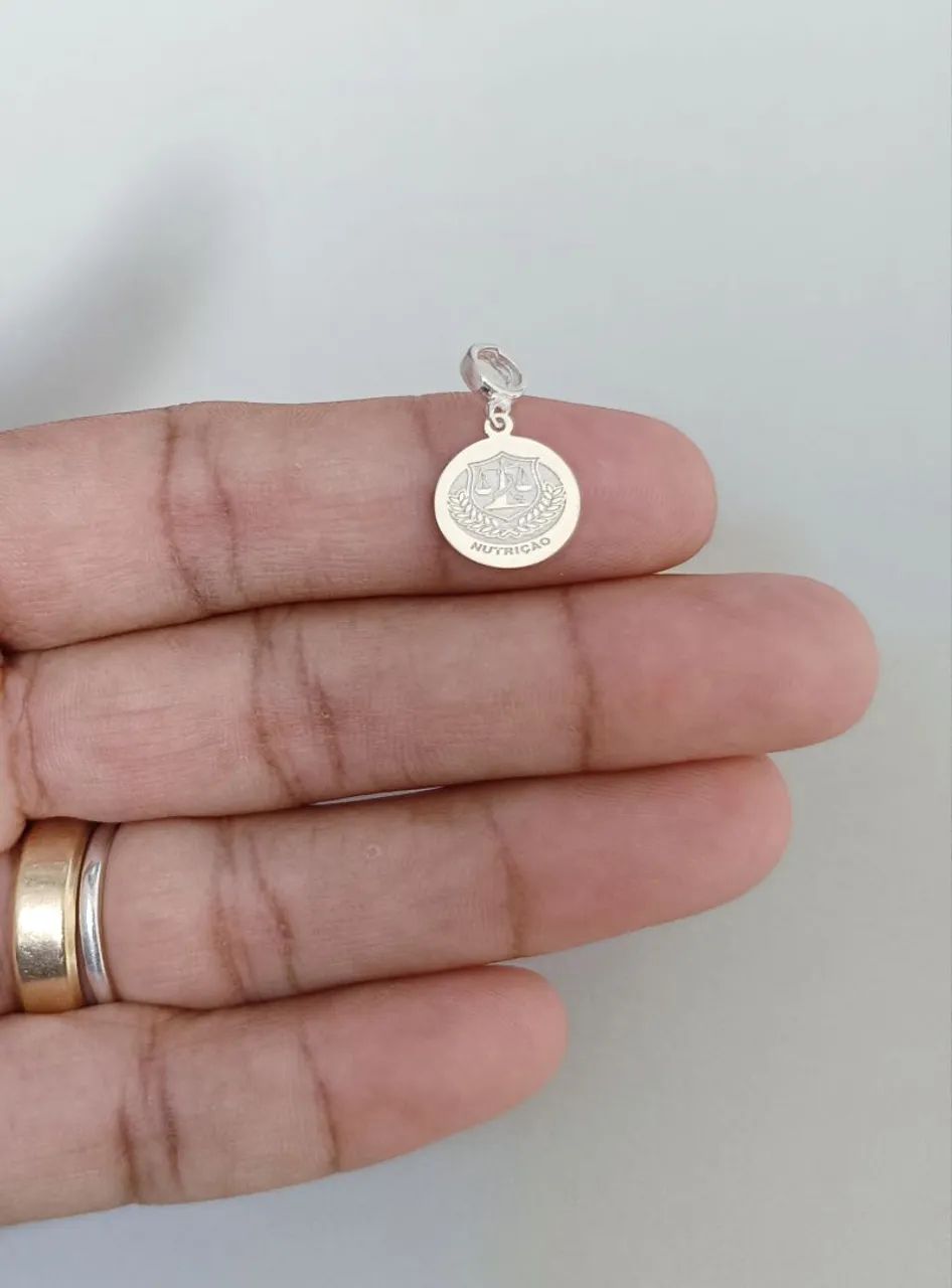 Berloque Nutrição Prata 925 legítima  - Foto 2
