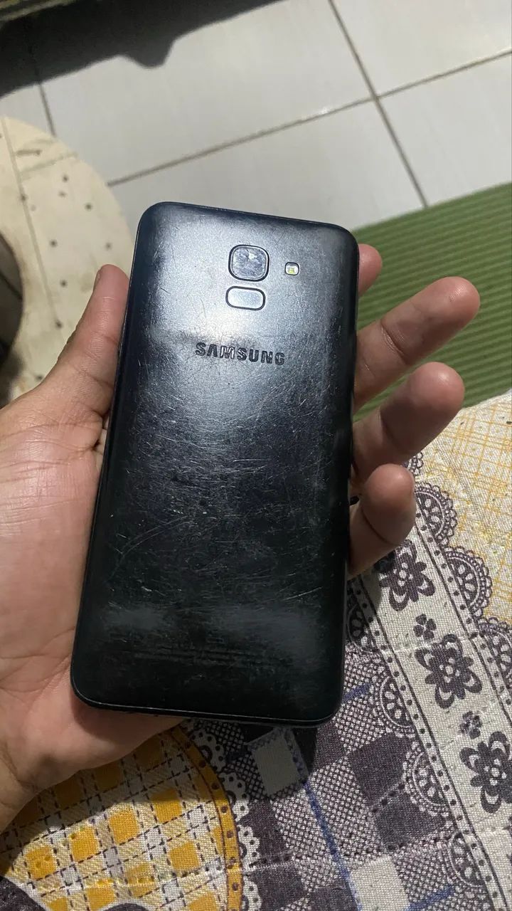 Samsung j6 - Foto 4