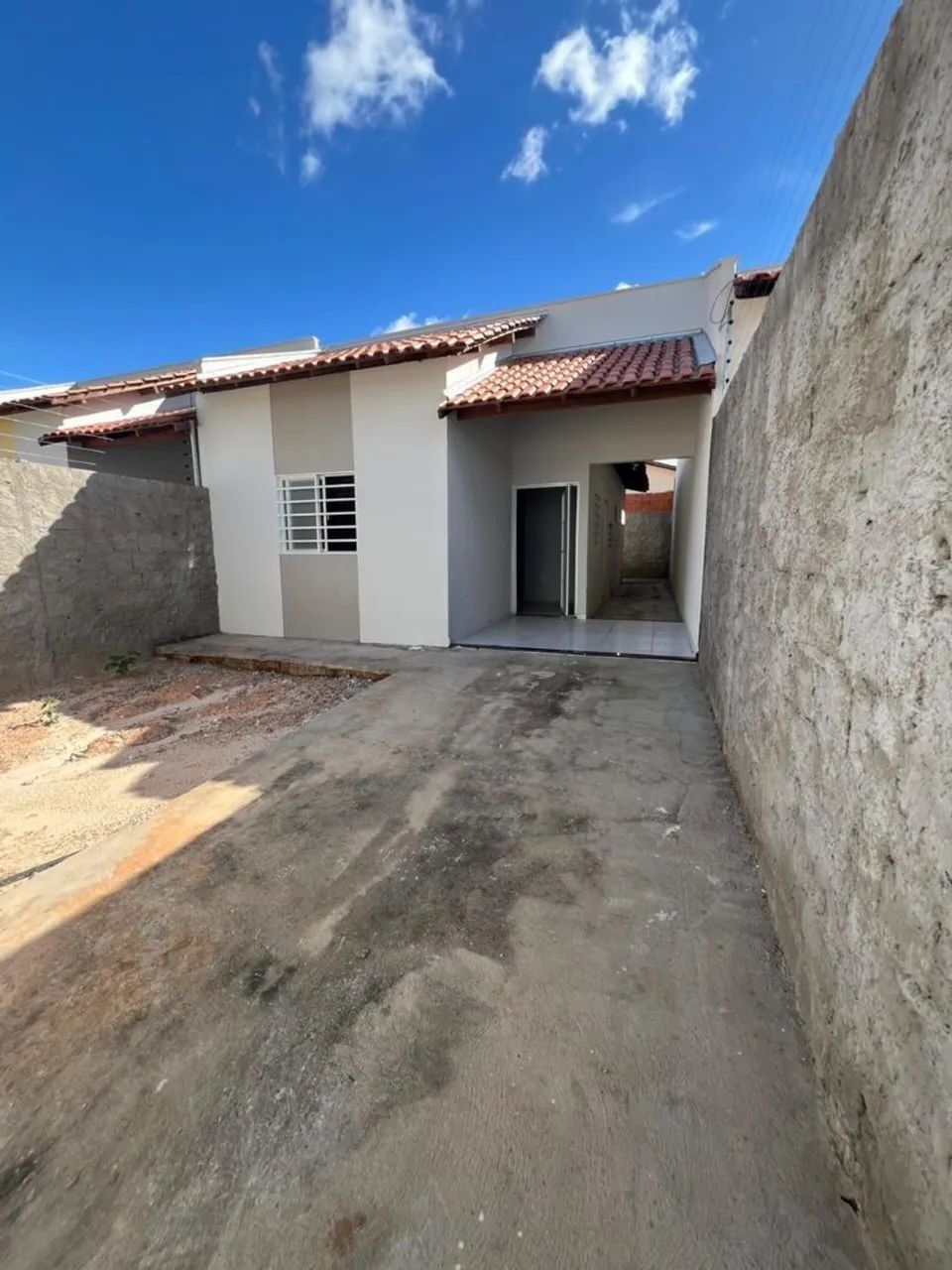 AR702-VENDO CASA NO SOBRADINHO 