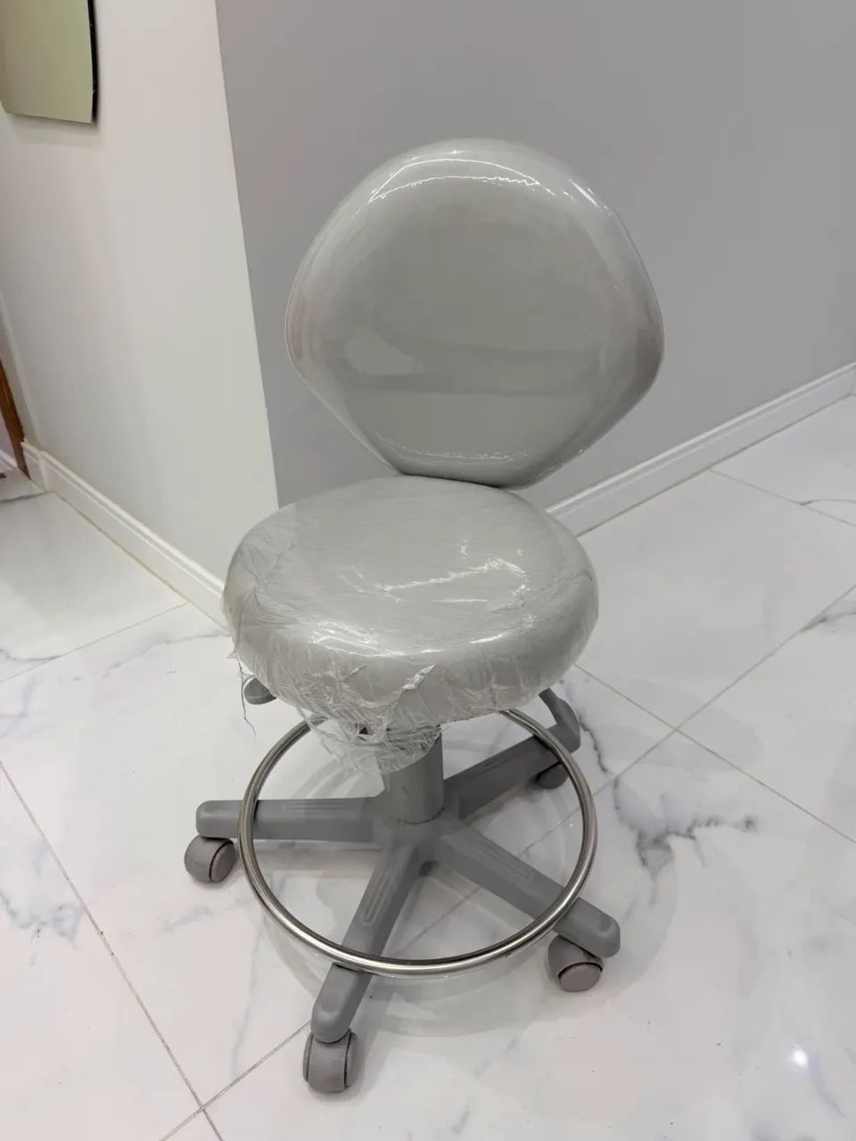 Mocho/ cadeira (dentista) 