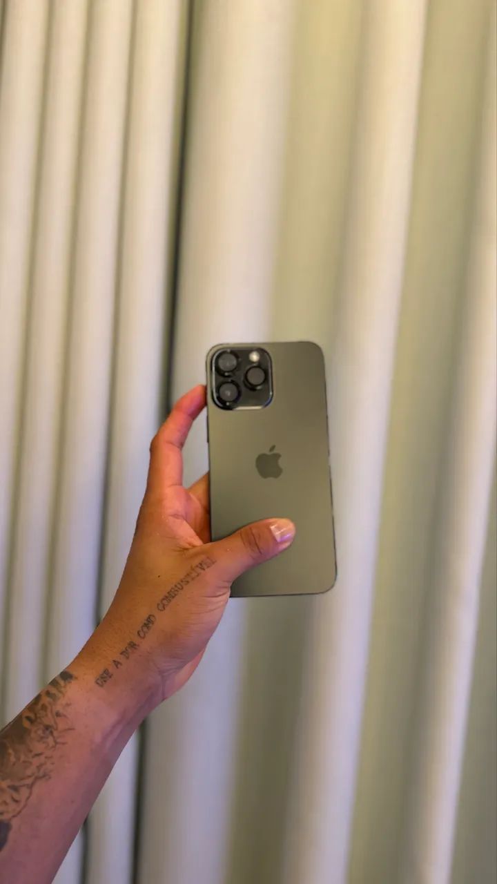 IPhone 14 Pro Max  - Foto 2