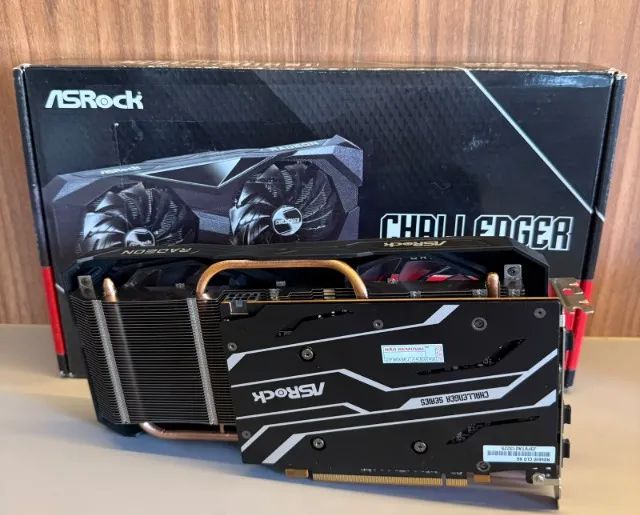 Rx 6600 8GB ASROCK - Foto 2