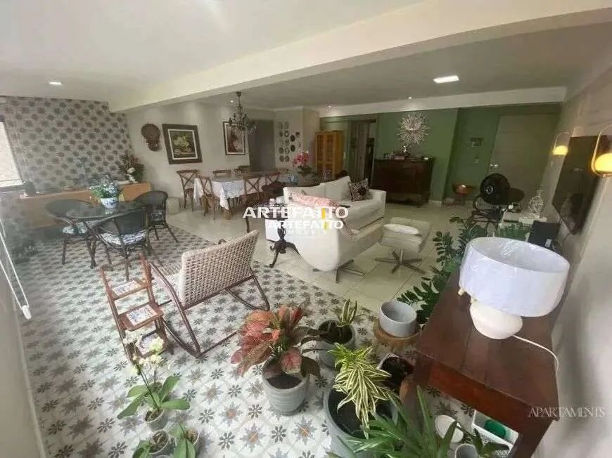 Apartamento em Recife, Parnamirim, com 5 quartos, 155m² - Foto 3