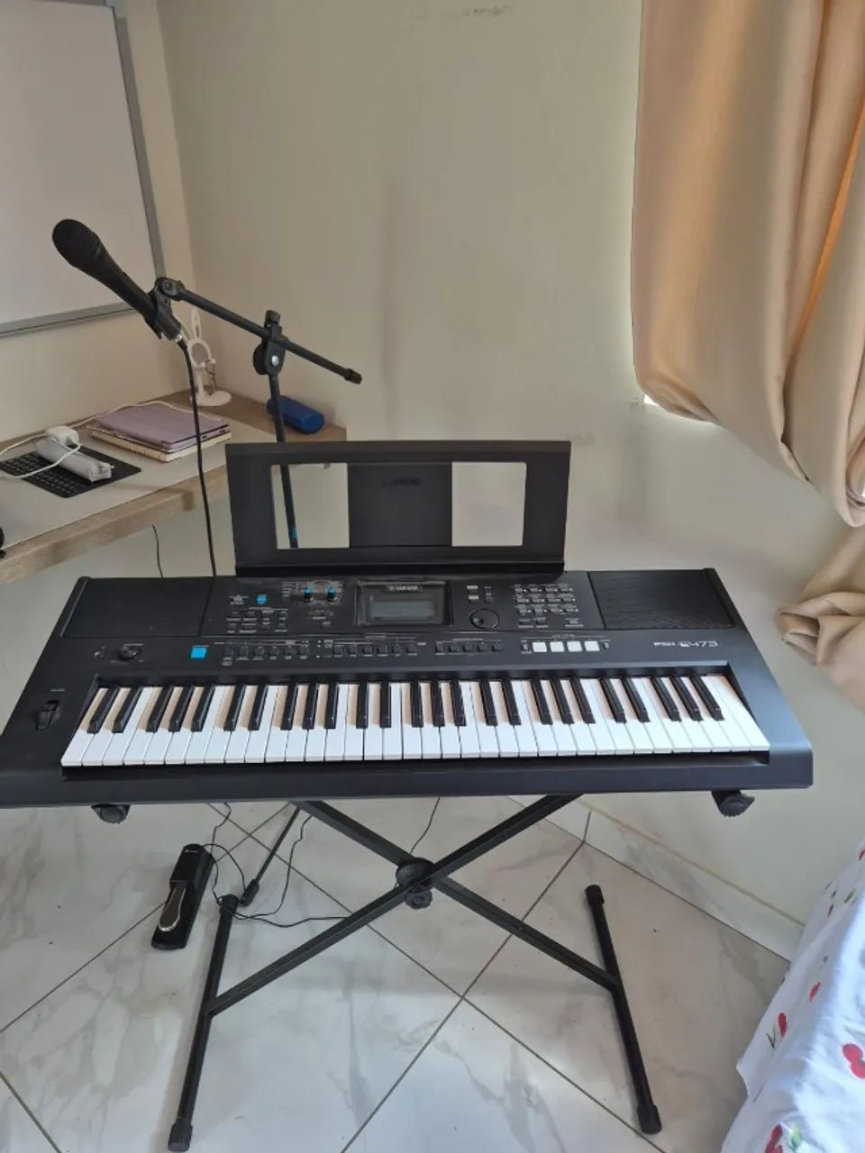 Teclado YAMAHA PSR E473  - Foto 2