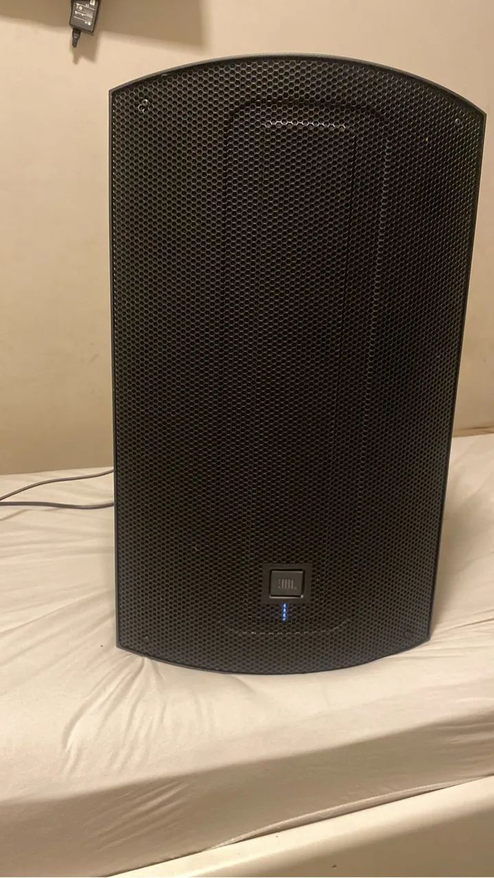 Caixa de som Jbl Max 15