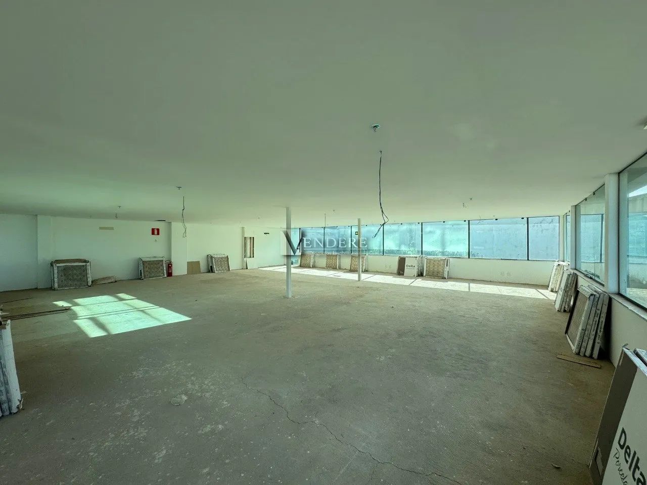Sala comercial à venda no Vila da Serra - Foto 2