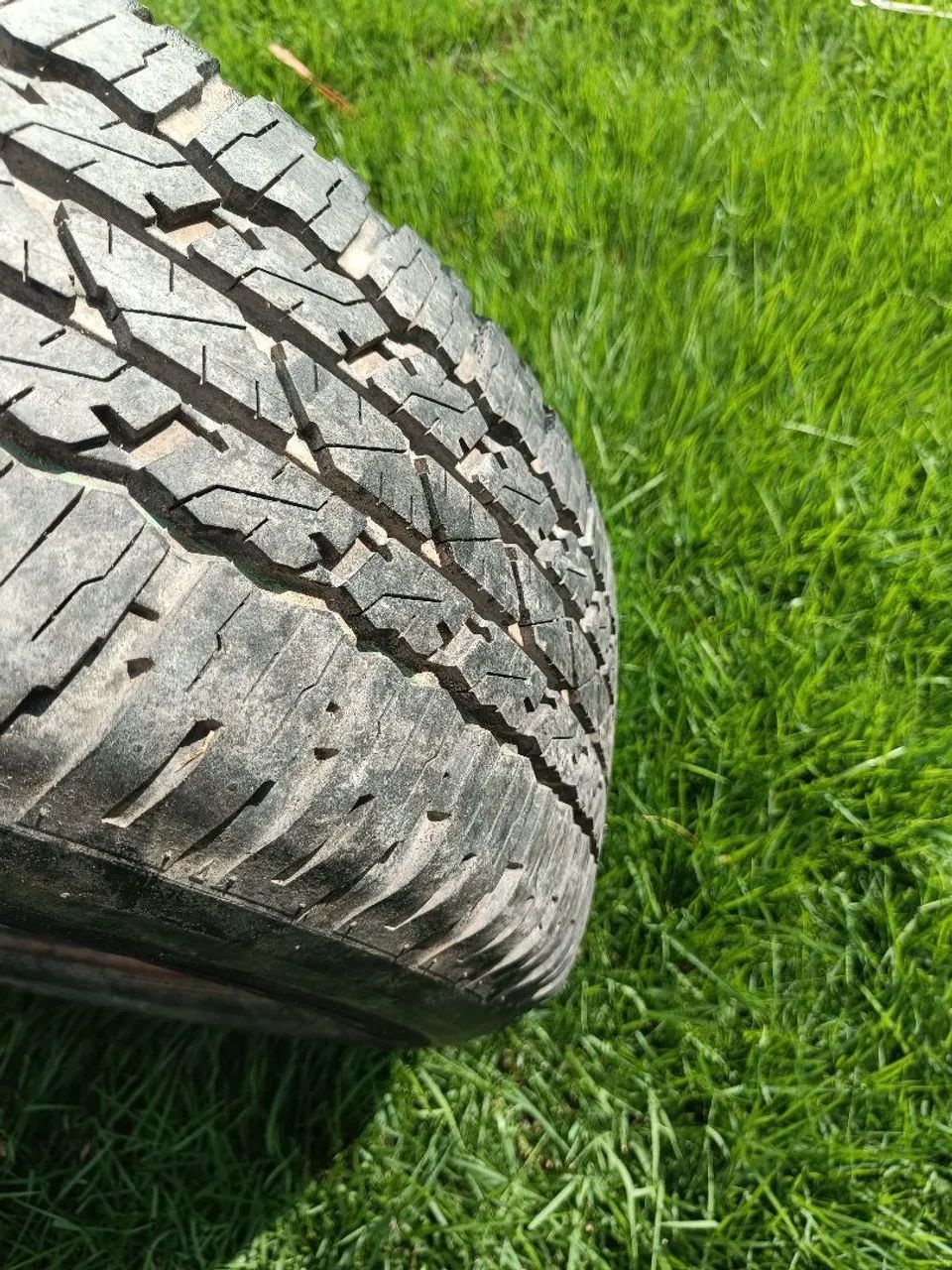 Pneu 265/65/R17 - Foto 2
