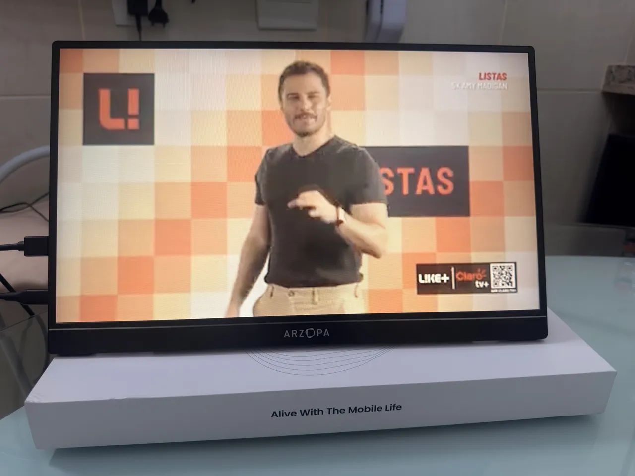 Vendo Monitor portátil Arzopa 16.1 144hz - Foto 3