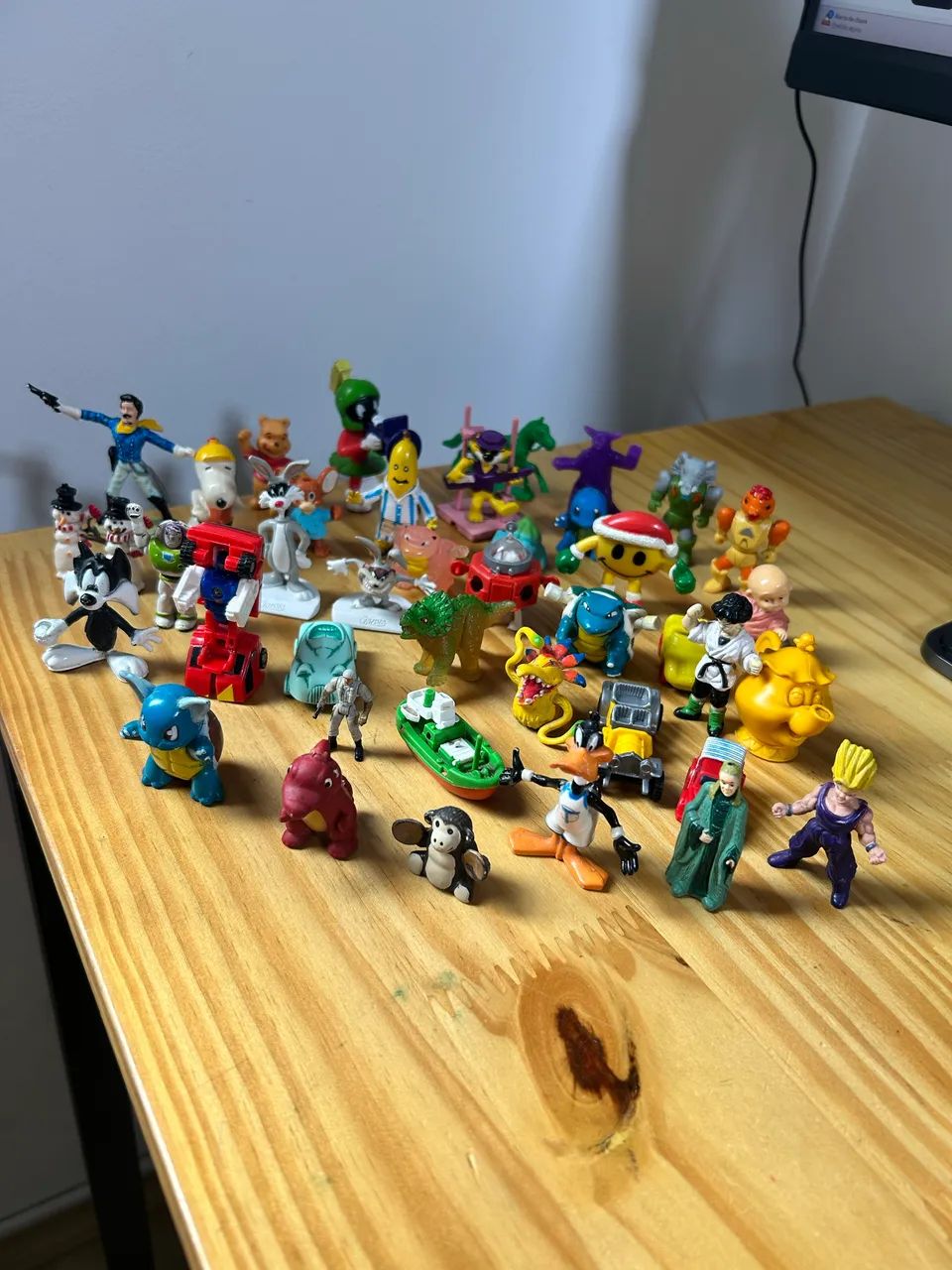 Miniaturas Antigas Lote Com 40 Peças - Foto 5
