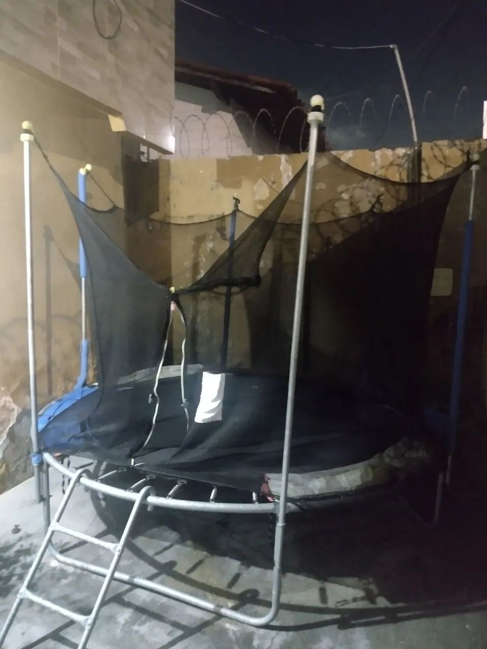 Cama elástica pequena 2,4mt - Foto 3