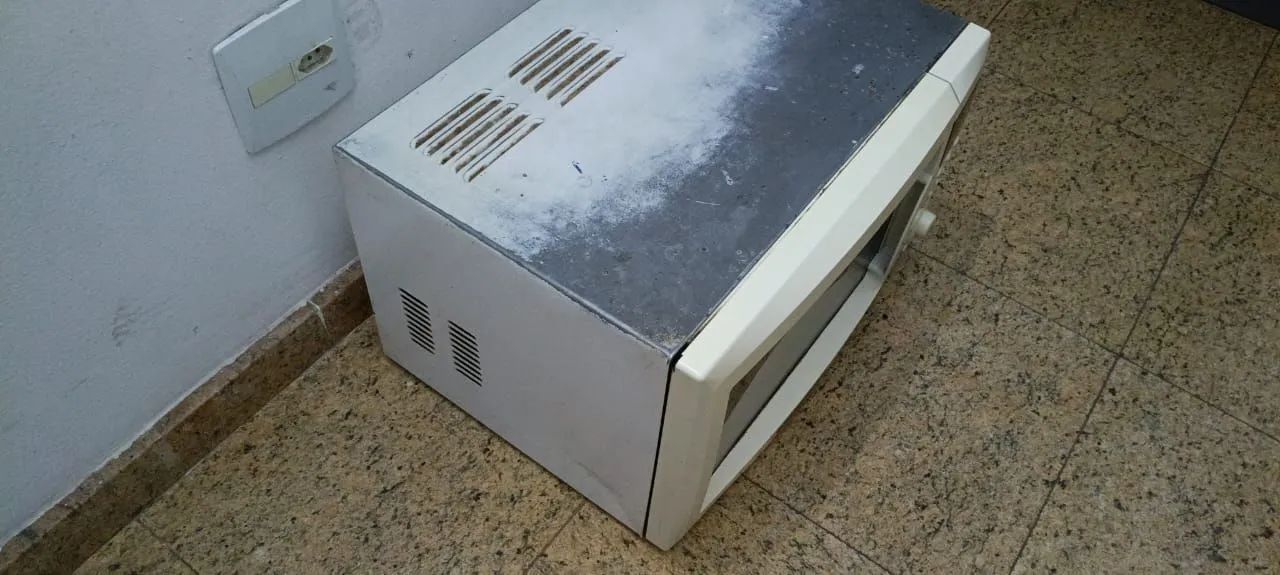 Microondas CCE 31 Litros - Foto 3